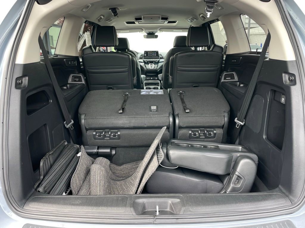 Certified 2025 Honda Odyssey Elite image 43