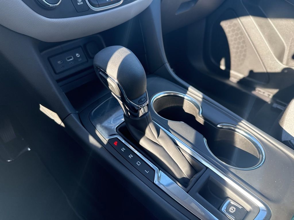 Used 2024 Chevrolet Equinox LS image 17