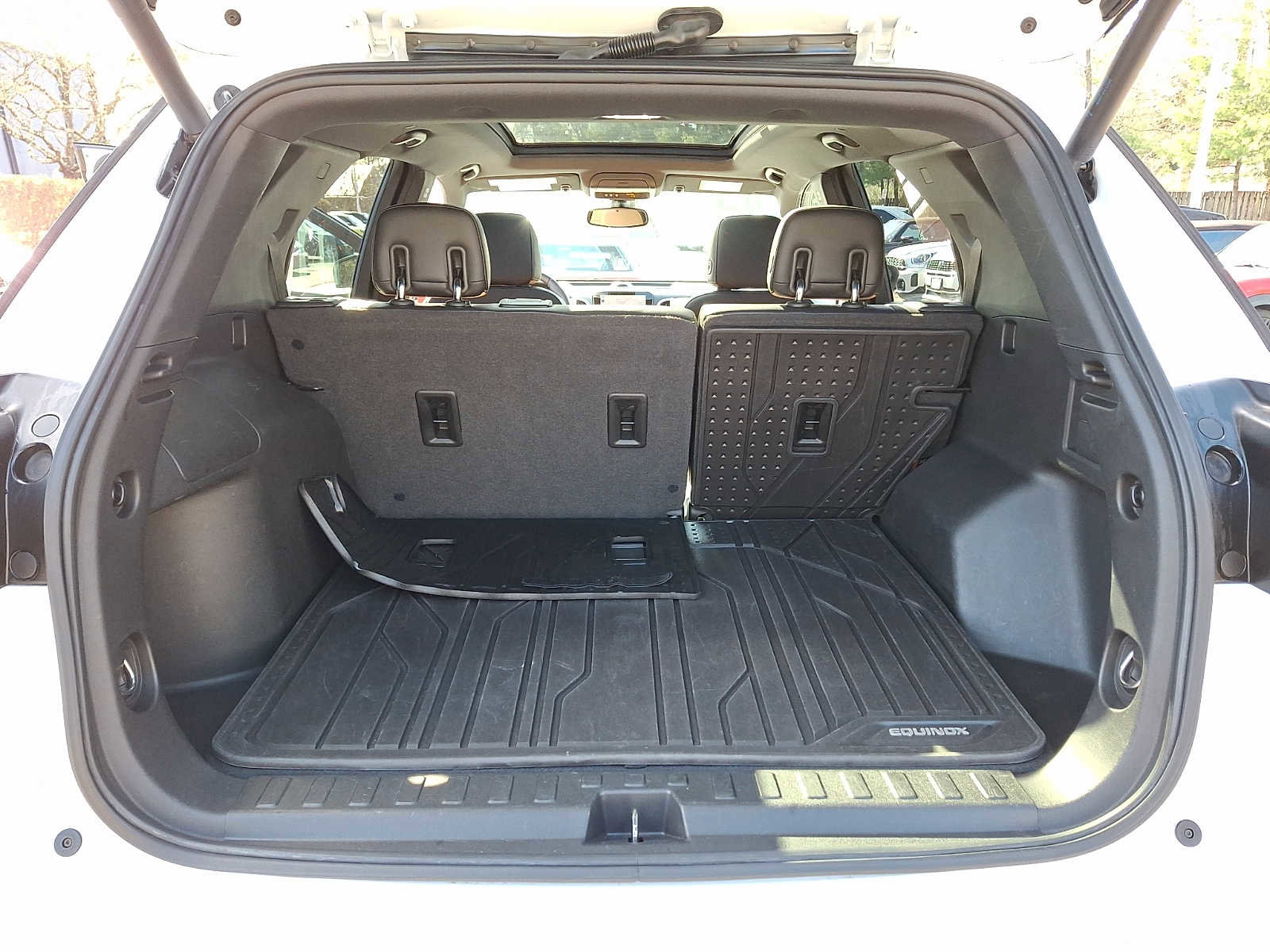 Used 2020 Chevrolet Equinox Premier AWD/4WD image 28