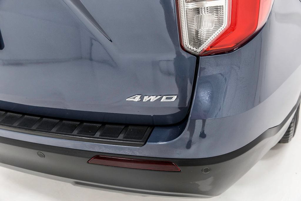 Used 2021 Ford Explorer XLT AWD/4WD image 7