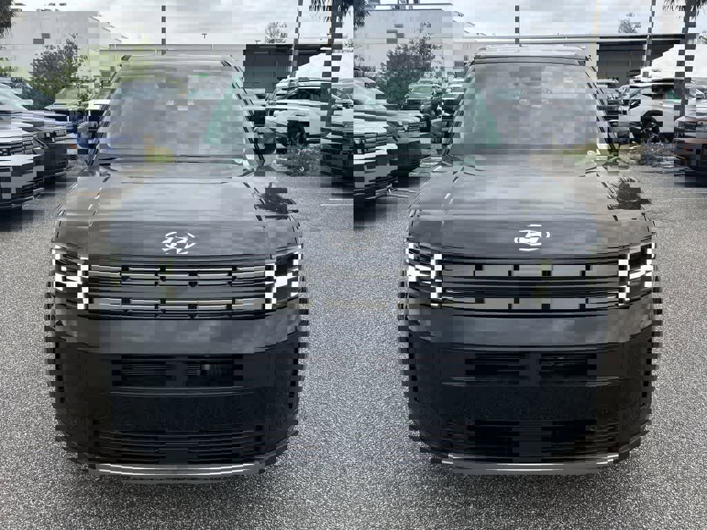 New 2025 Hyundai Santa Fe SE image 10