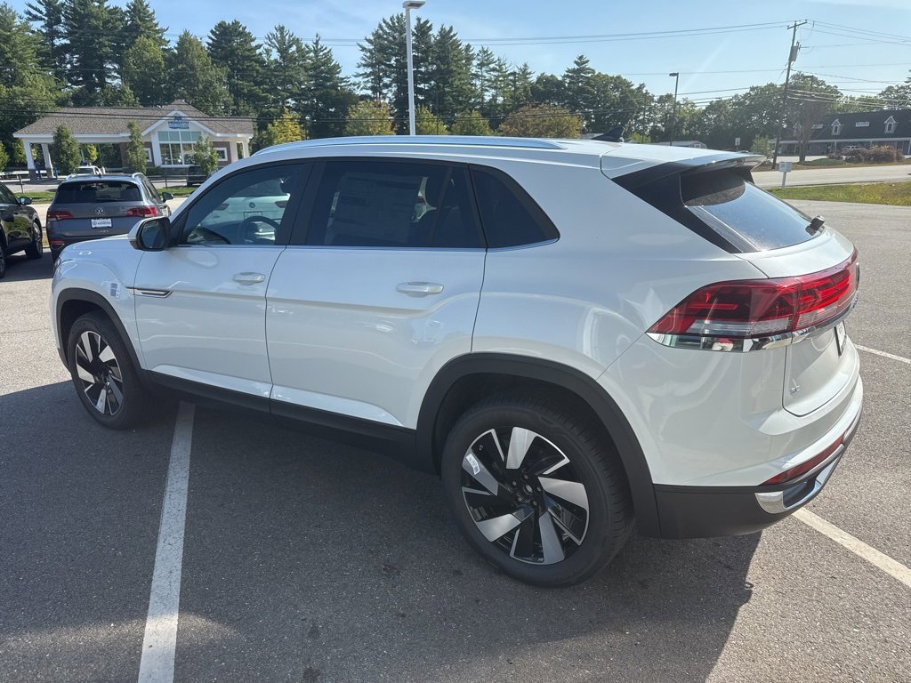 New 2026 Volkswagen Atlas Cross Sport SE image 6