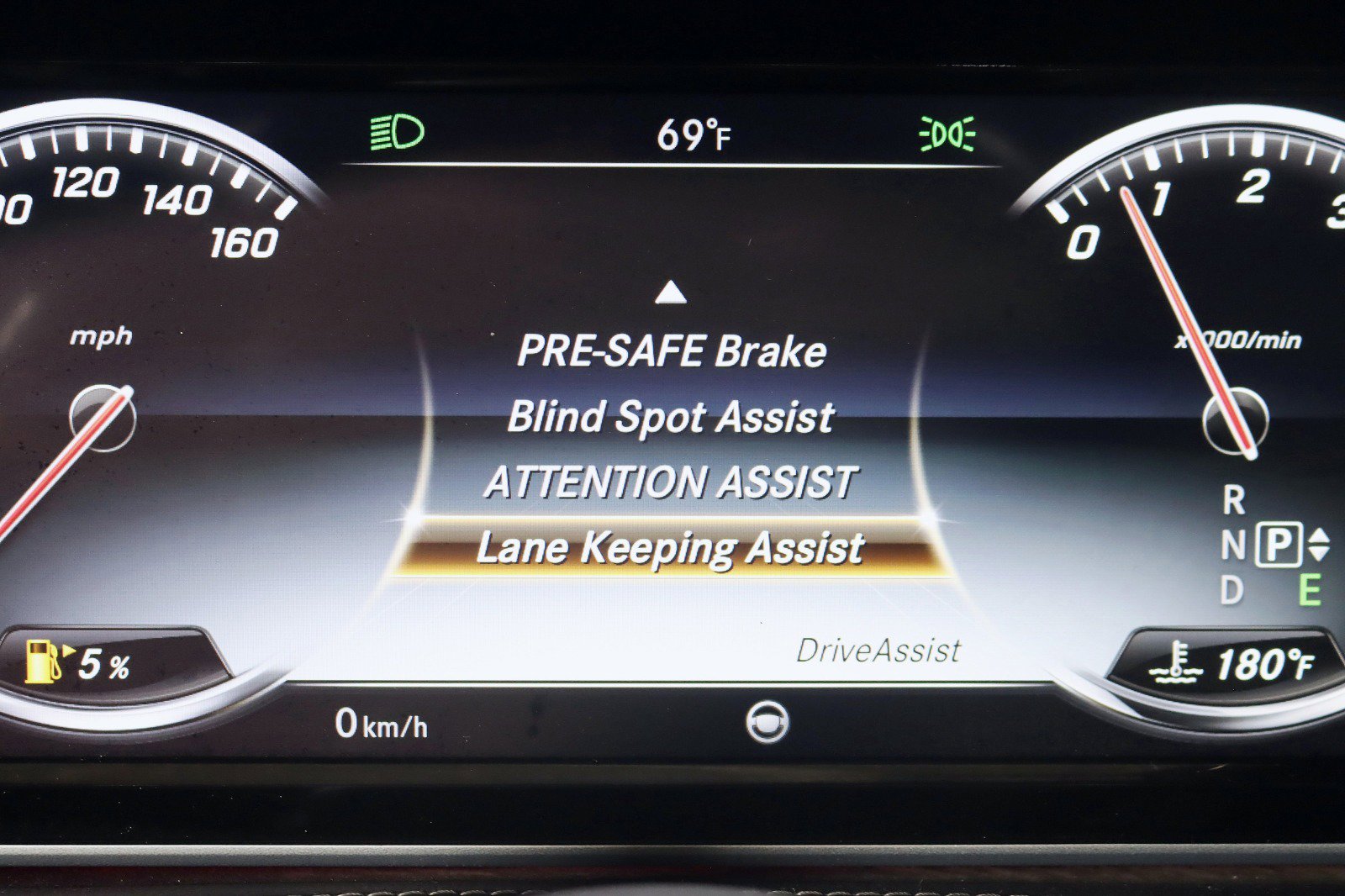 Used 2015 Mercedes-Benz S 550 4MATIC Sedan image 18