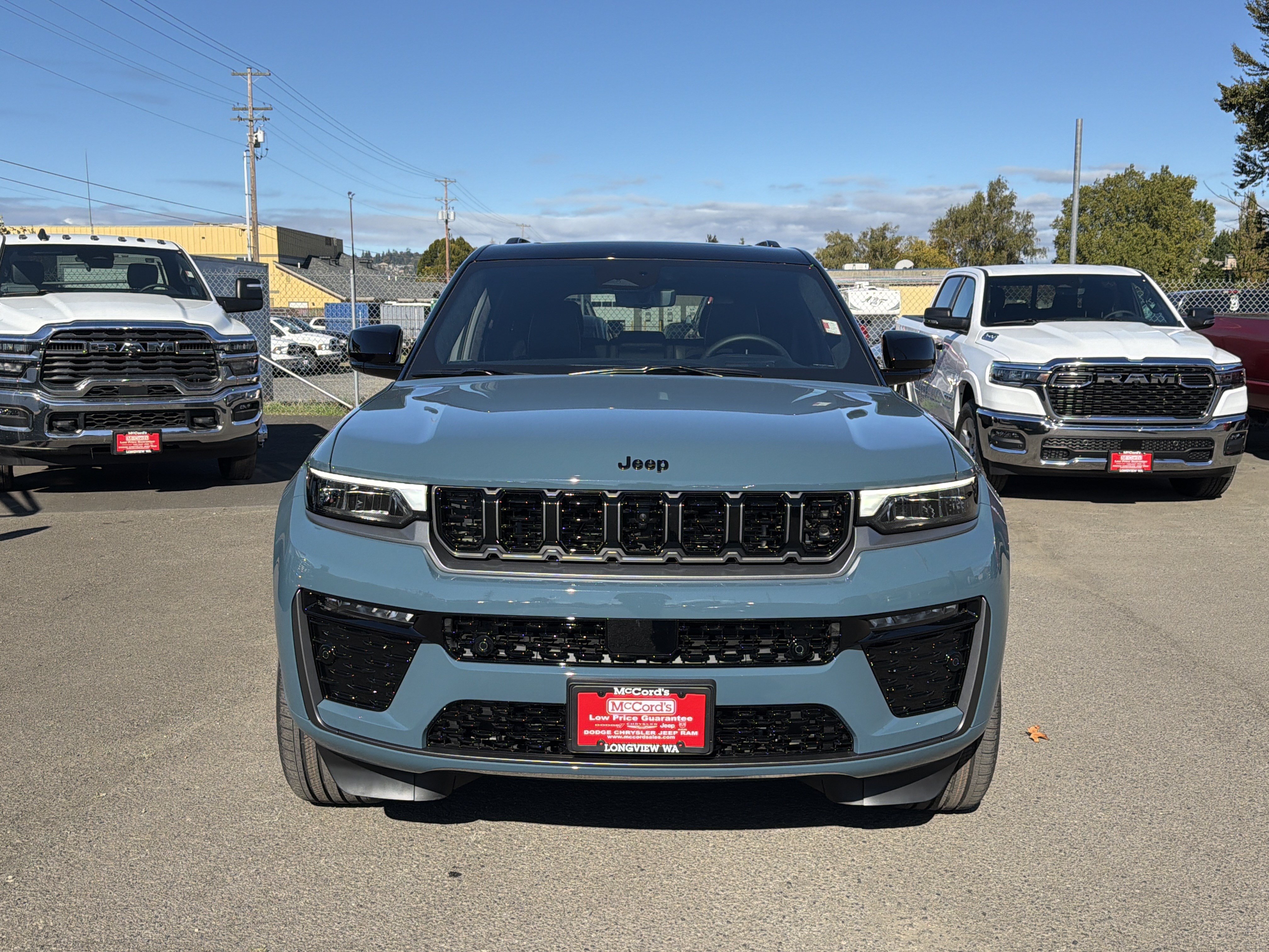 New 2027 Jeep Grand Cherokee Summit AWD/4WD image 7
