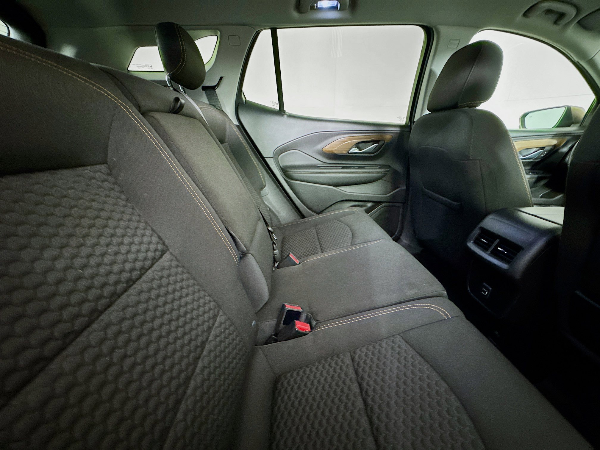 Used 2018 GMC Terrain SLE w/ Driver Convenience Package image 26