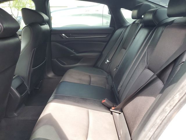 Used 2019 Honda Accord Sport image 10