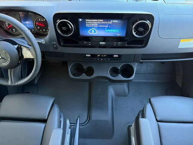 New 2026 Mercedes-Benz Sprinter 2500 image 12