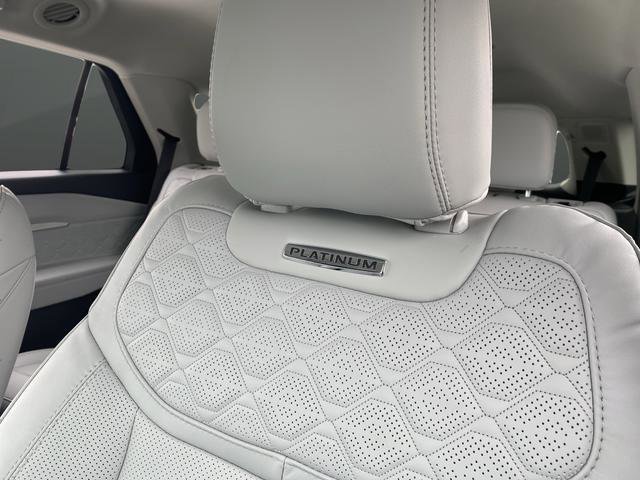 New 2026 Ford Explorer Platinum w/ LUX Leather Package image 27