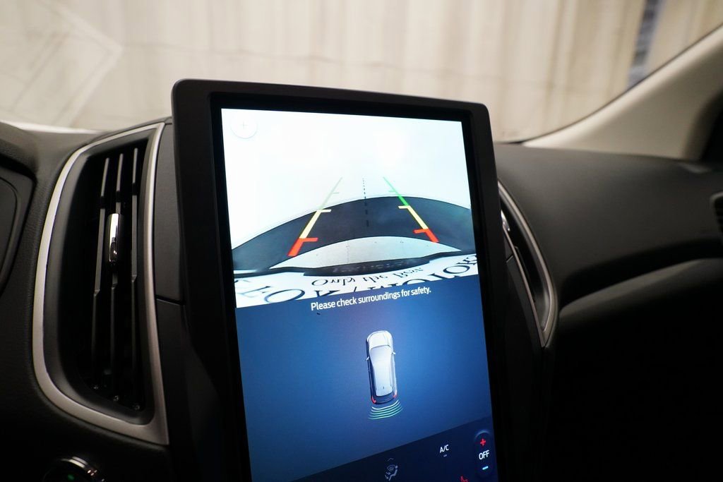 Used 2023 Ford Edge SEL w/ Convenience Package image 22