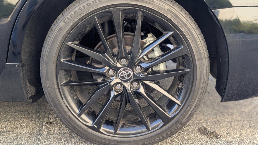 Used 2023 Toyota Camry XSE FWD image 22