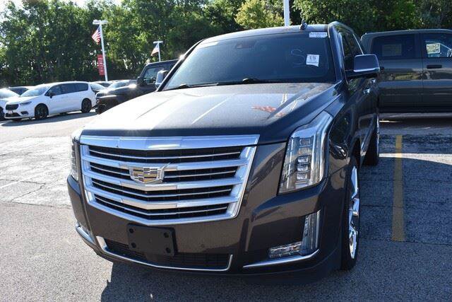 Used 2016 Cadillac Escalade Platinum AWD/4WD image 12
