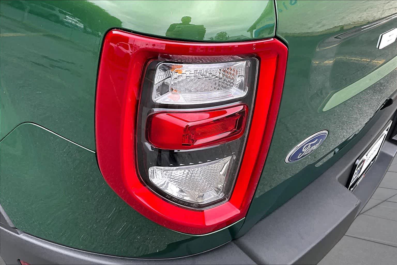 Used 2024 Ford Bronco Sport Outer Banks AWD/4WD image 27