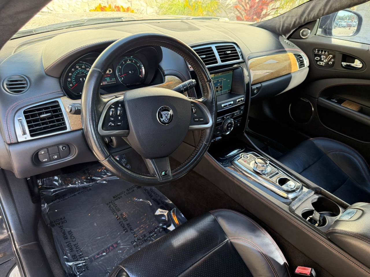 Used 2014 Jaguar XKR R image 26