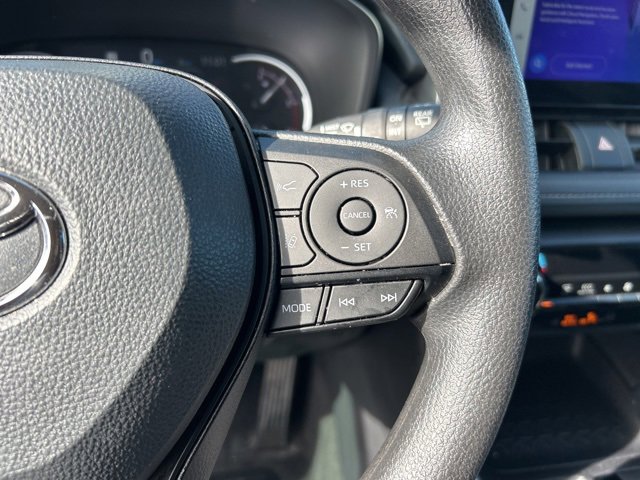 Used 2024 Toyota RAV4 XLE image 20