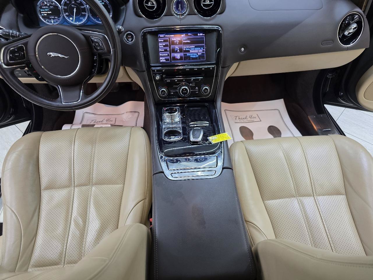 Used 2012 Jaguar XJ RWD image 30