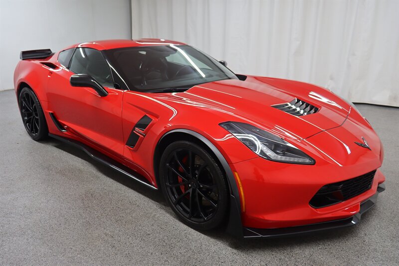 Used 2019 Chevrolet Corvette Grand Sport RWD image 1