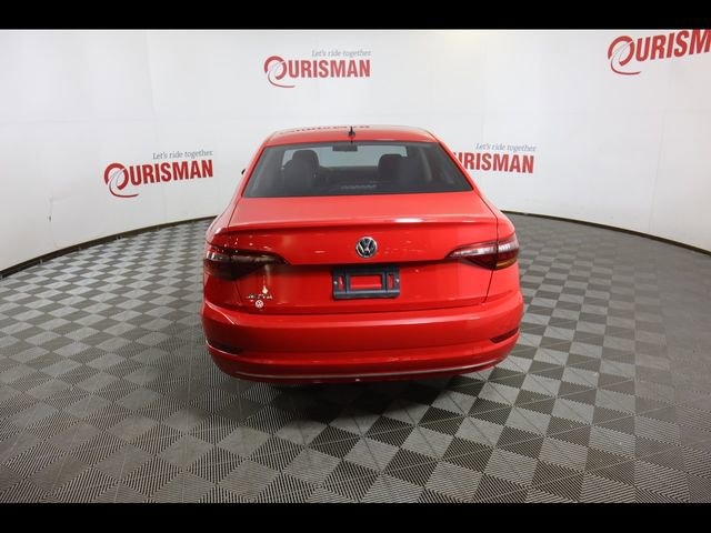 Used 2019 Volkswagen Jetta R-Line image 10