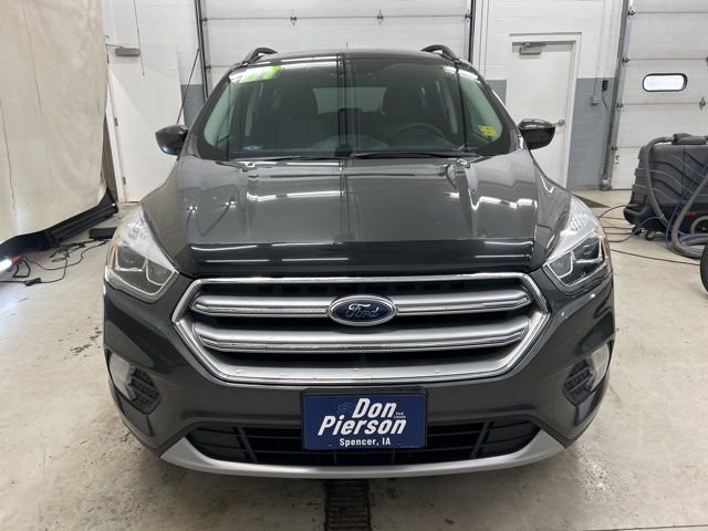 Used 2017 Ford Escape SE w/ Equipment Group 201A image 2