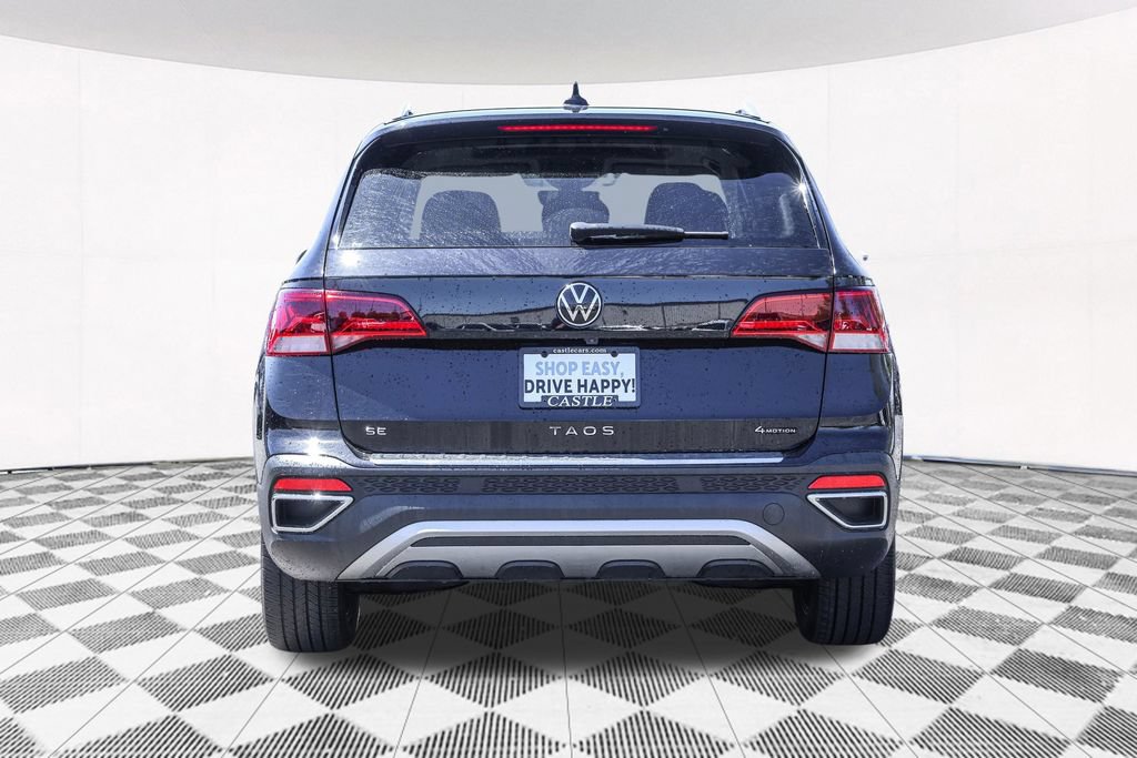 Certified 2023 Volkswagen Taos SE w/ Panoramic Sunroof Package AWD/4WD image 13