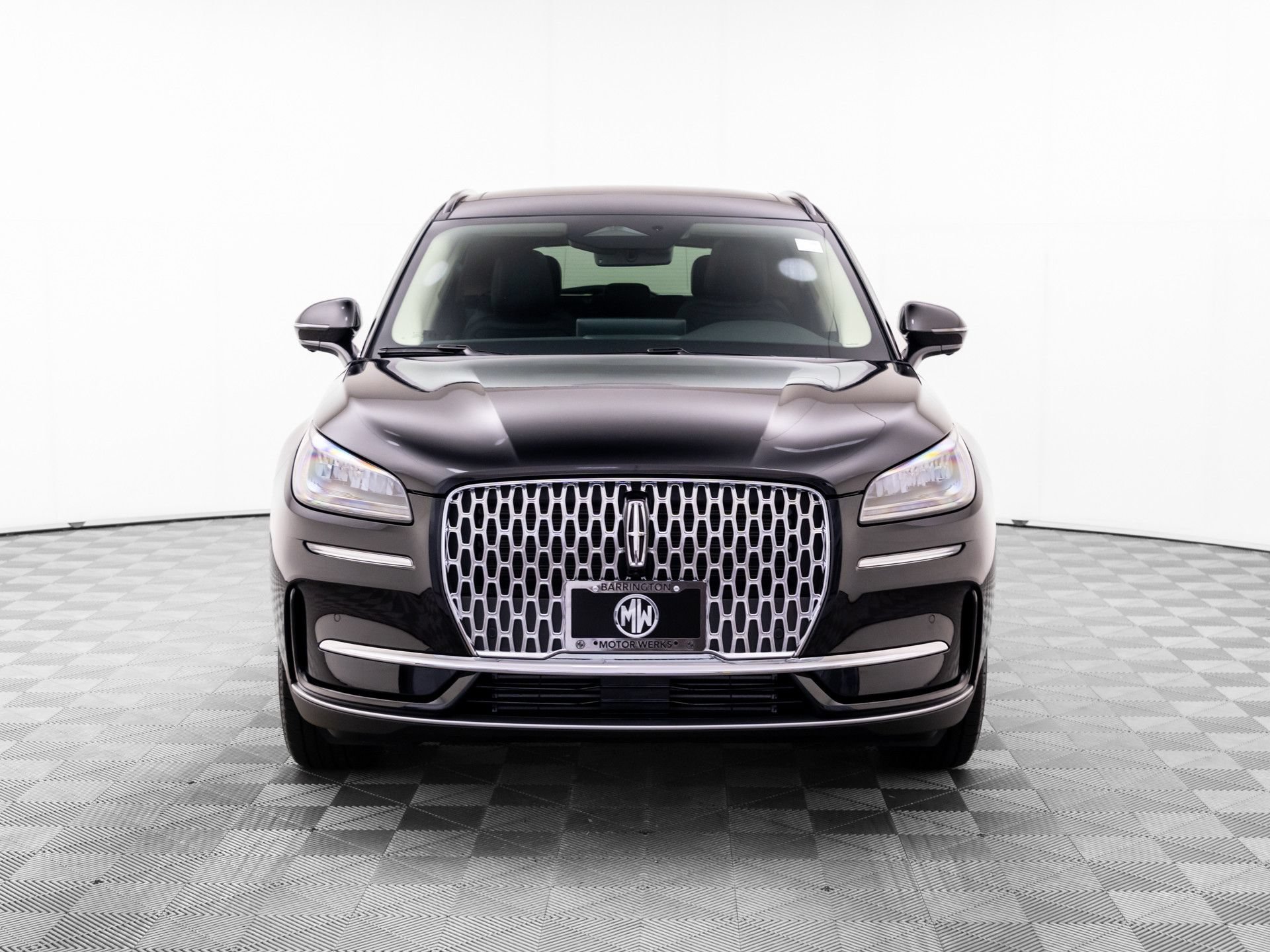 Used 2025 Lincoln Corsair AWD w/ Equipment Group 101A image 9