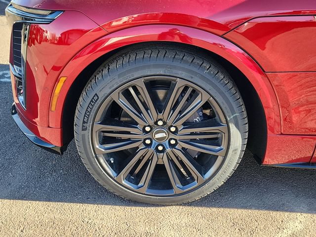 New 2026 Cadillac Lyriq V AWD/4WD image 26