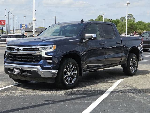 Used 2022 Chevrolet Silverado 1500 LT w/ Protection Package image 4