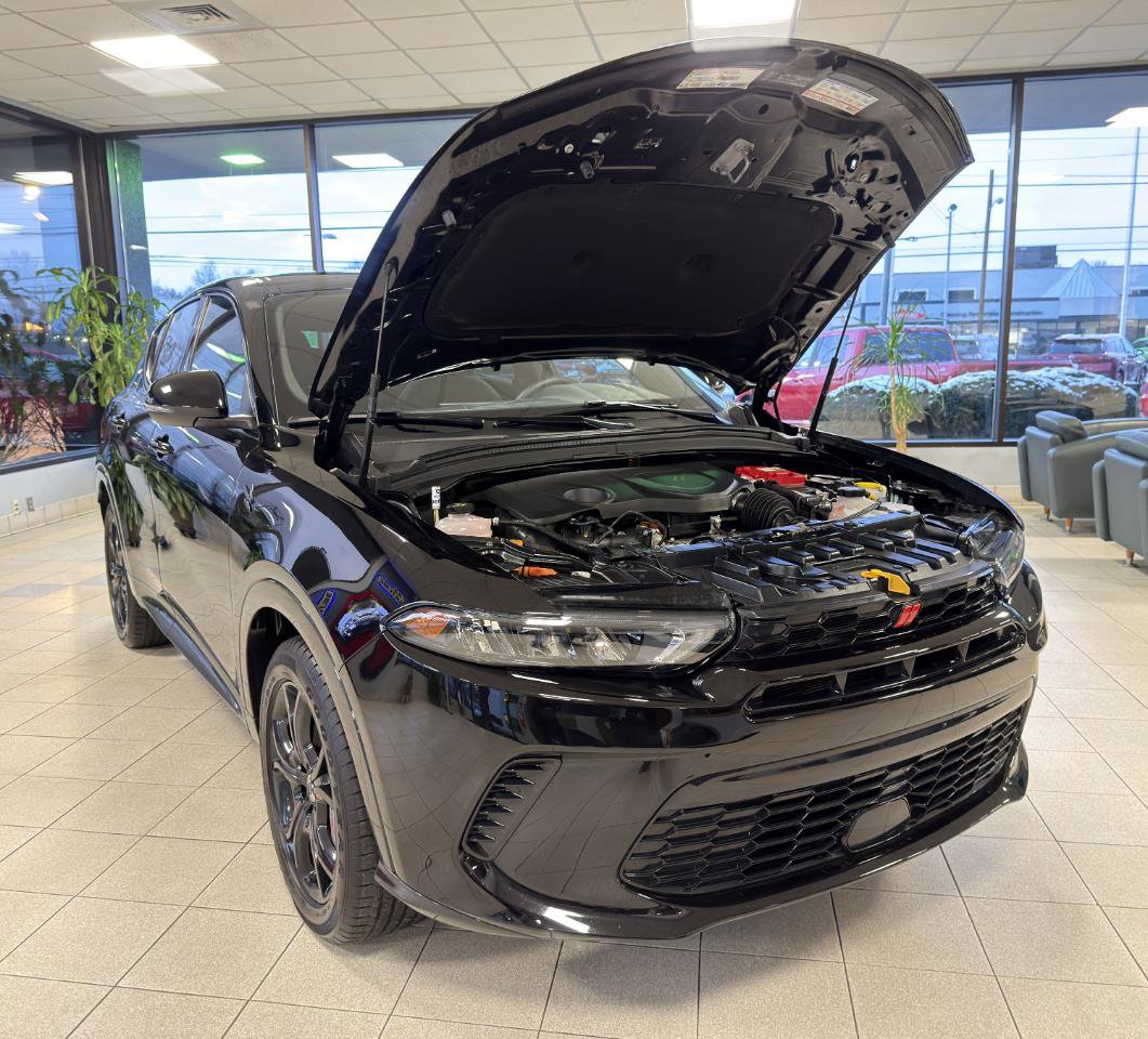 Used 2024 Dodge Hornet R/T w/ R/T Blacktop Package AWD/4WD image 63