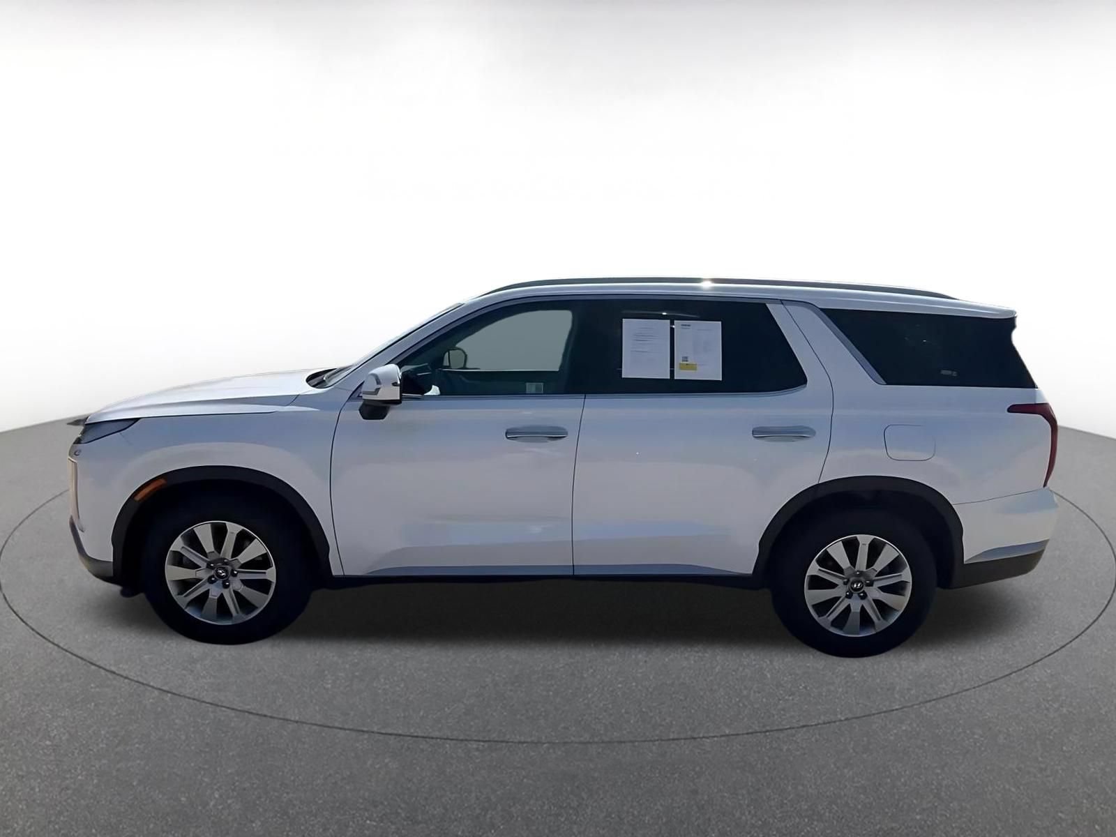 Used 2025 Hyundai Palisade SEL FWD image 9