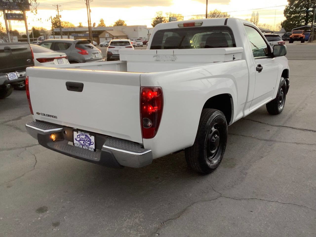 Used 2008 Chevrolet Colorado W/T image 9