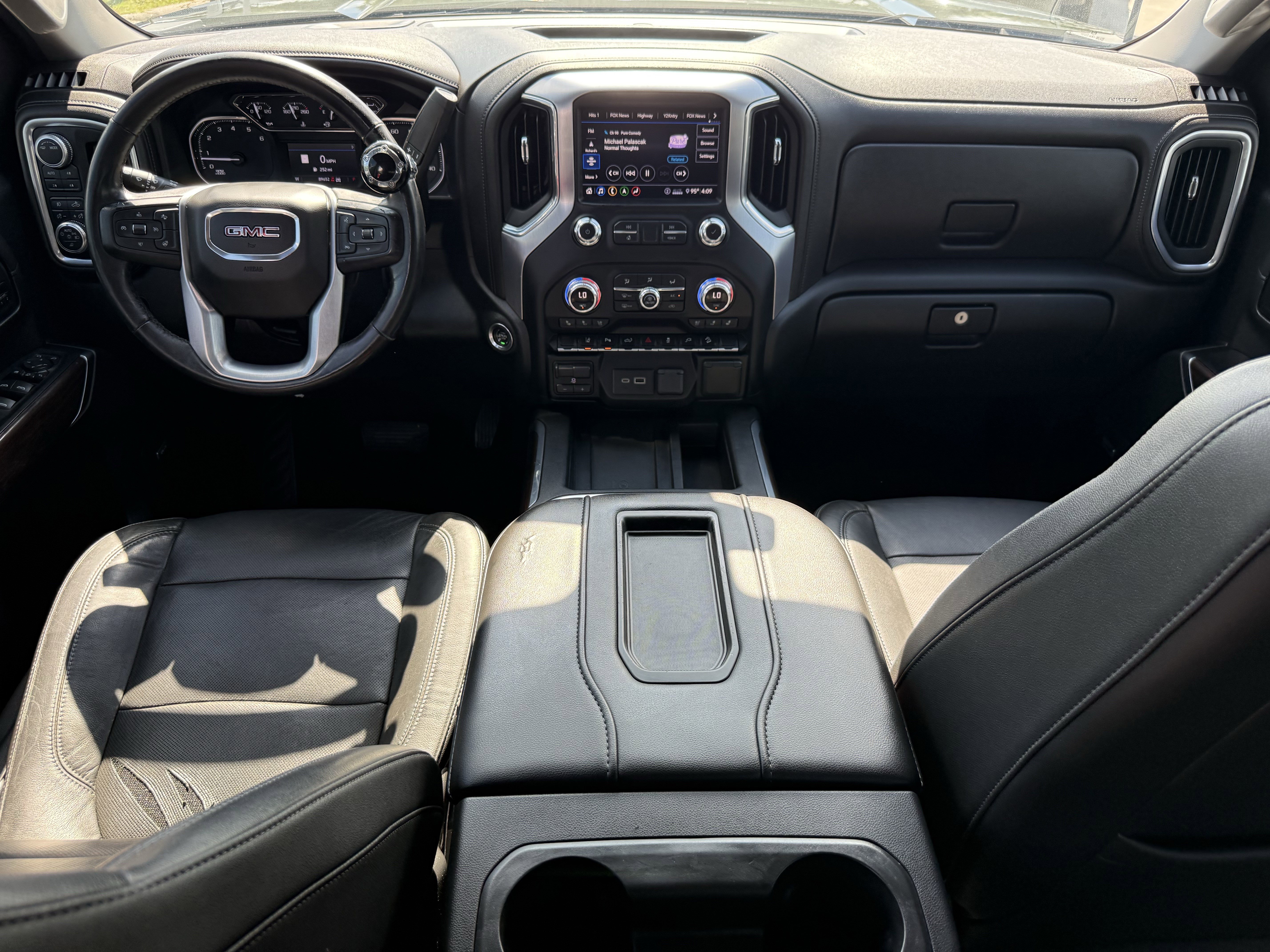 Used 2020 GMC Sierra 2500 SLT AWD/4WD image 13