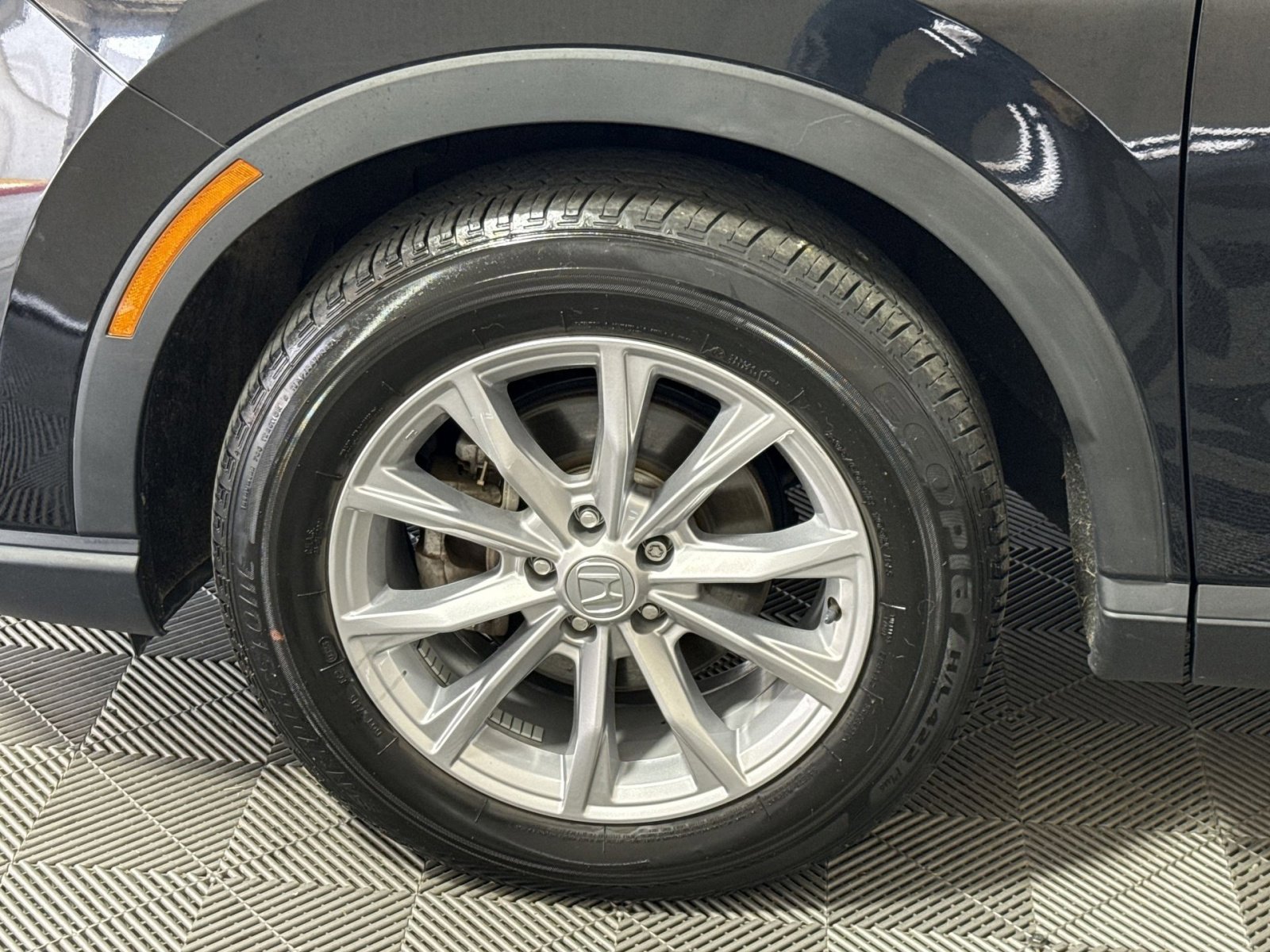 Used 2023 Honda CR-V EX image 12