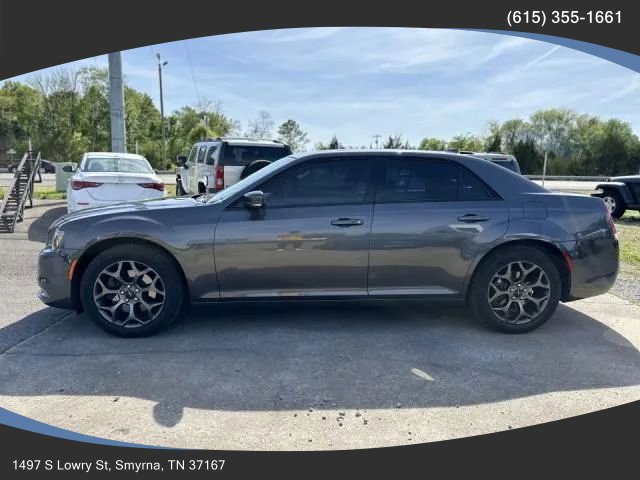Used 2018 Chrysler 300 S w/ 300S Premium Group AWD/4WD image 4