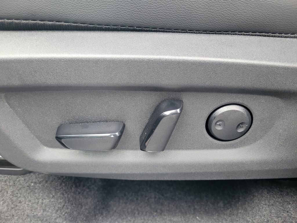 New 2025 Nissan Murano SL w/ Cargo Package image 15