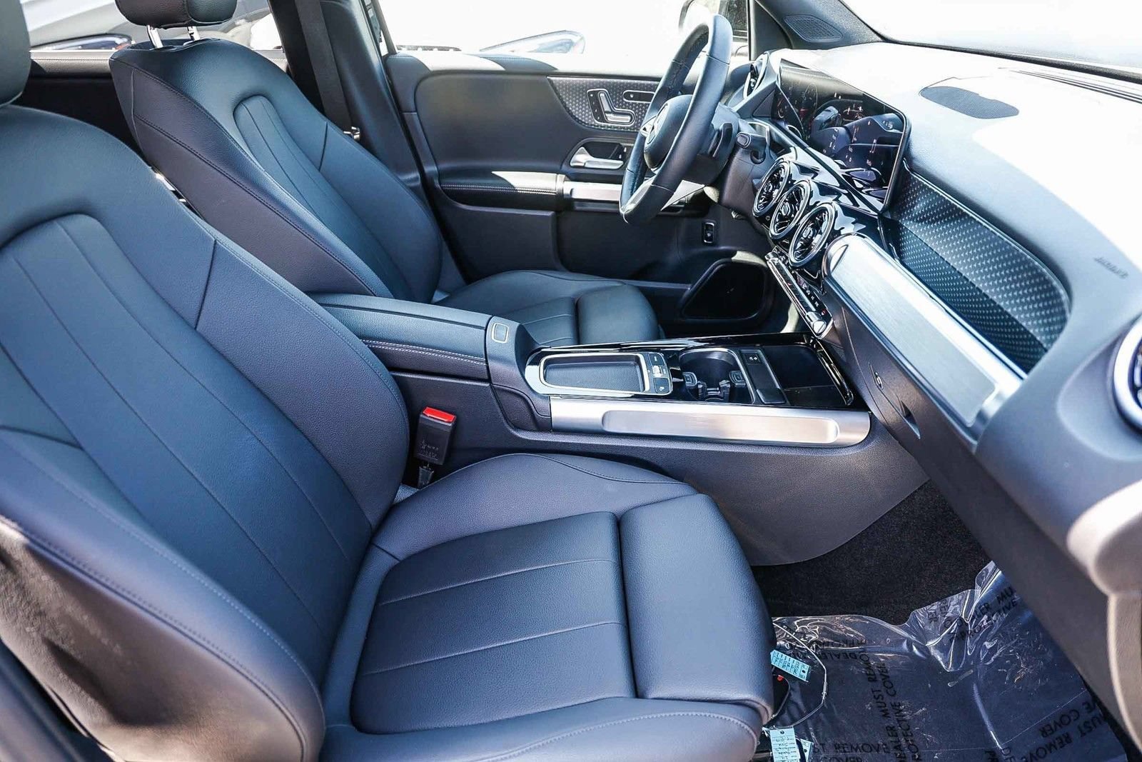Certified 2026 Mercedes-Benz GLB 250 image 17