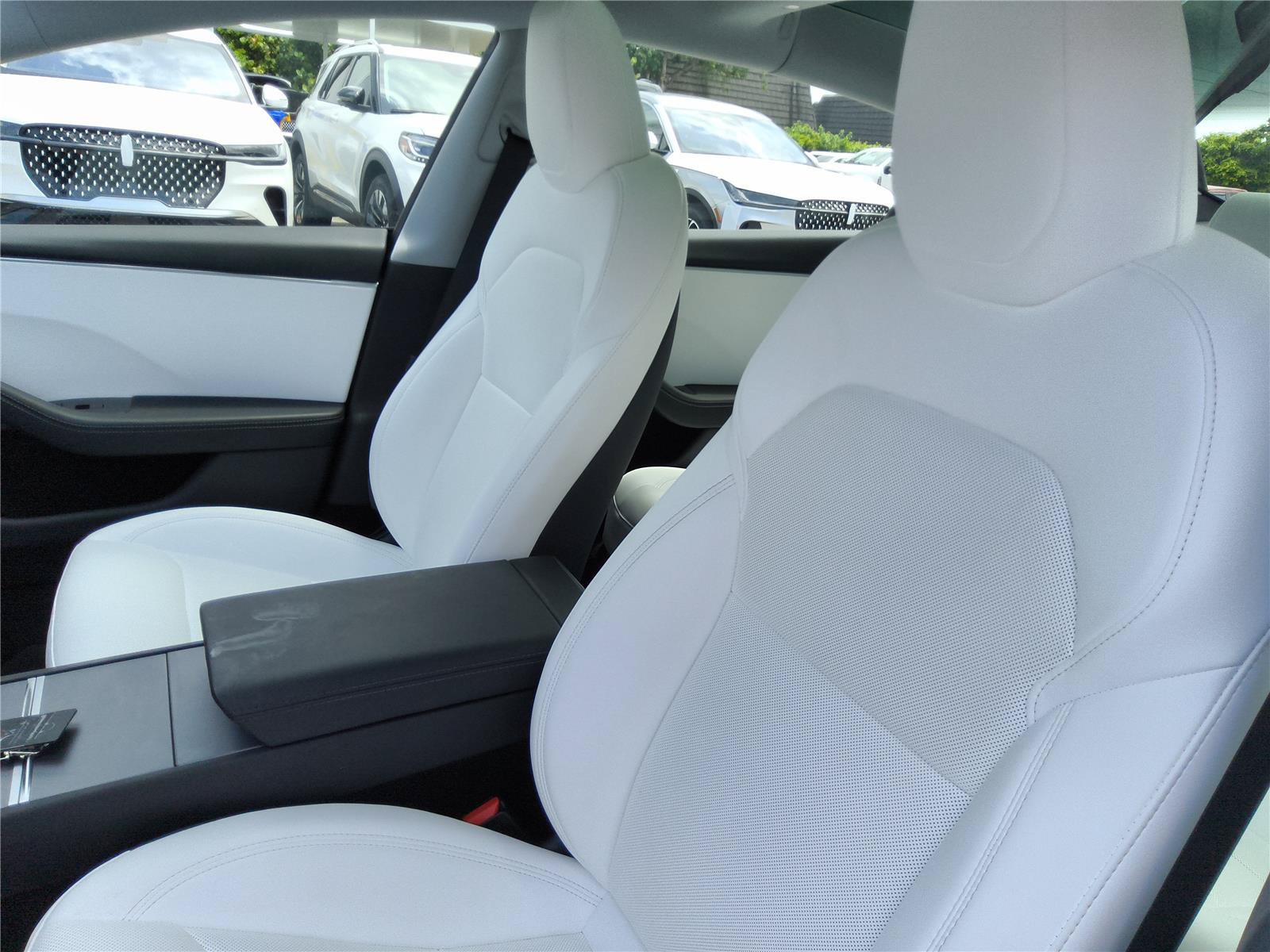 Used 2025 Tesla Model 3 RWD image 13