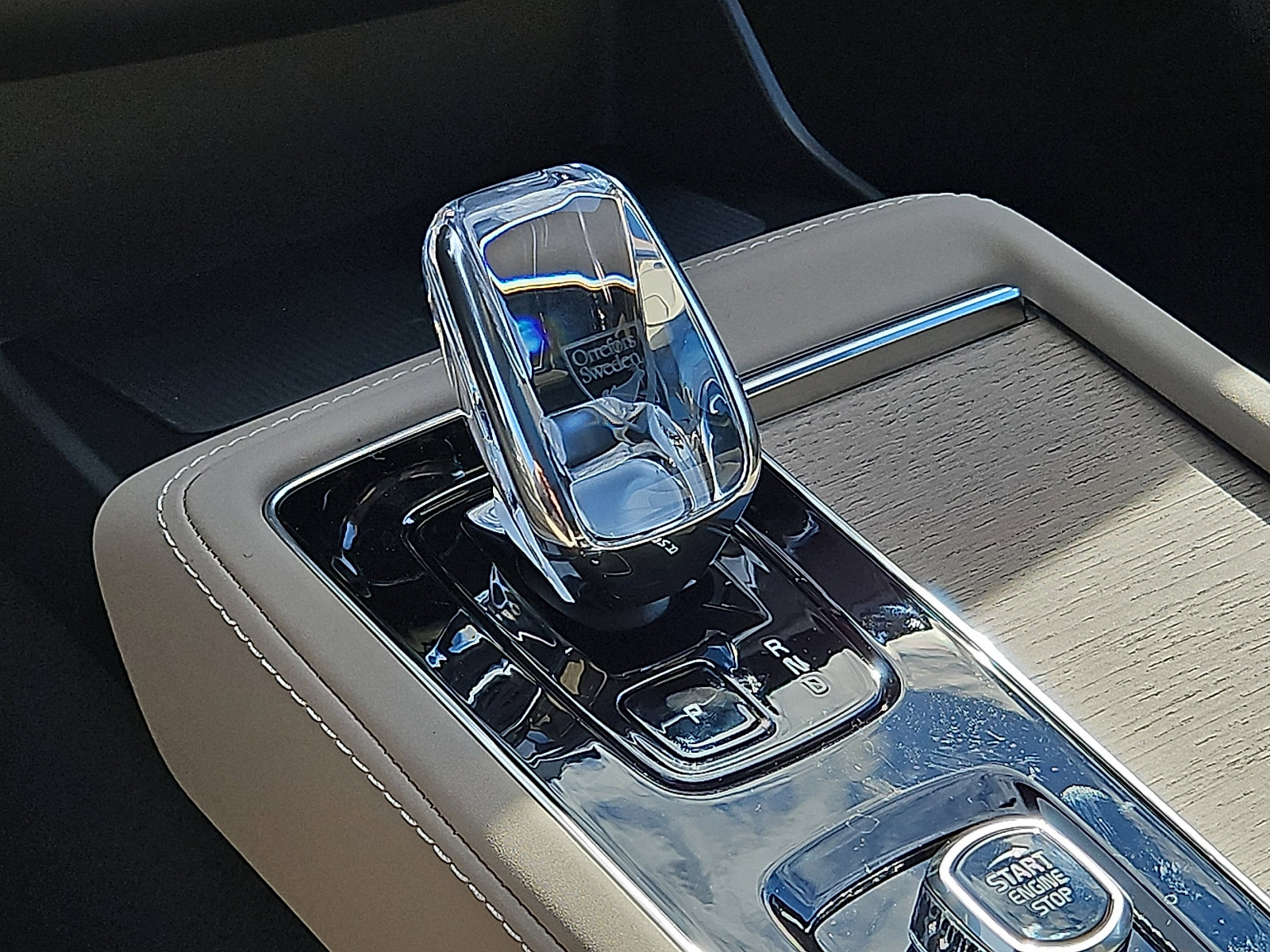 New 2026 Volvo XC90 B6 Plus w/ Protection Package Premier image 13