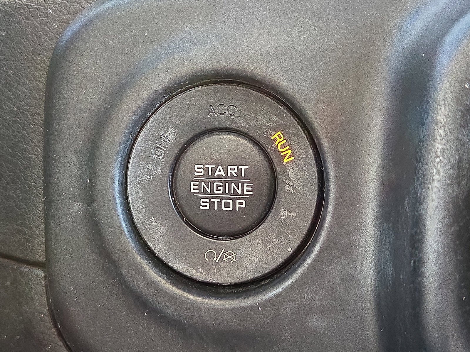 Used 2018 Jeep Wrangler Unlimited Sahara image 21