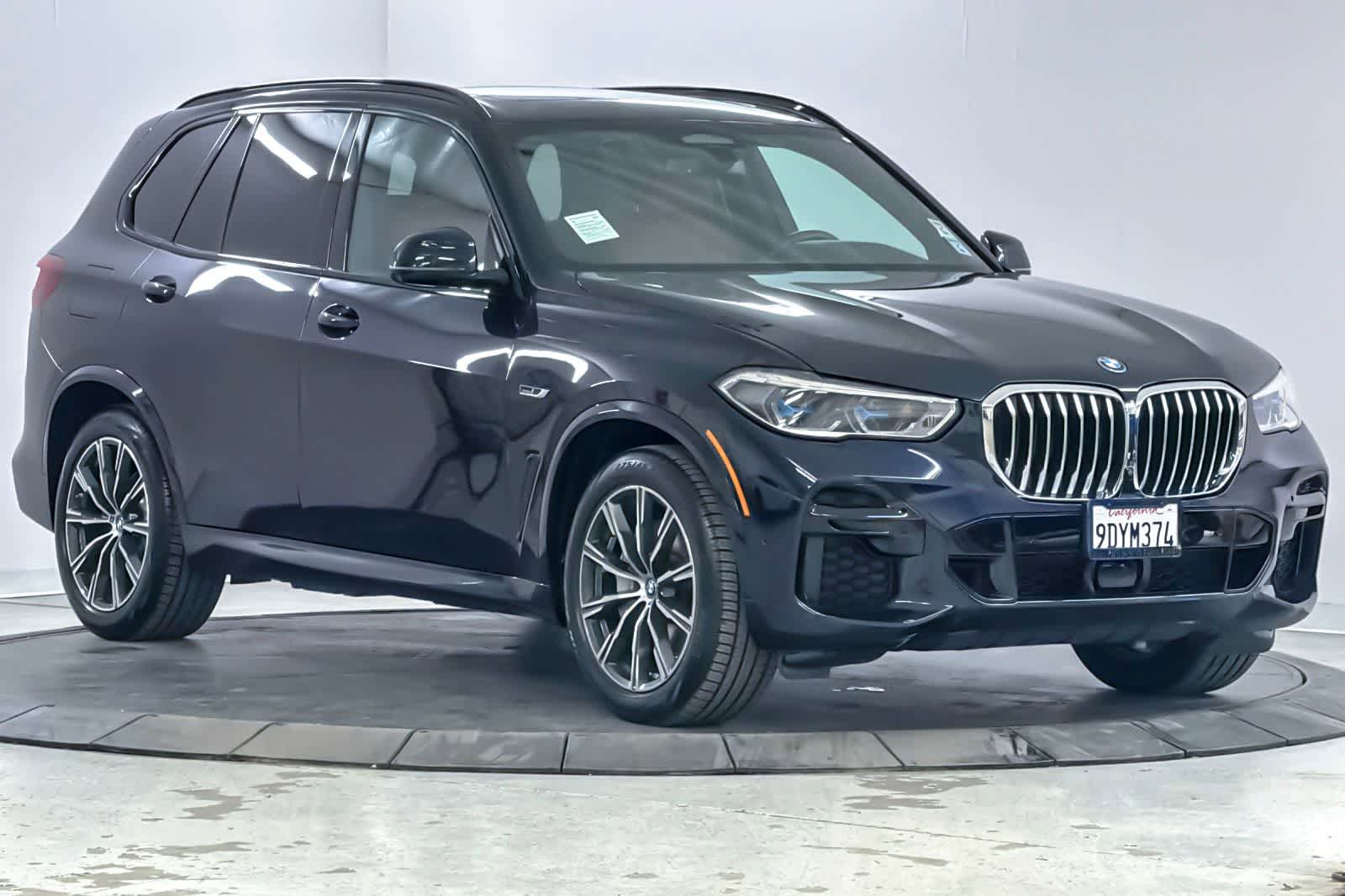 Used 2023 BMW X5 xDrive45e w/ Executive Package AWD/4WD image 9