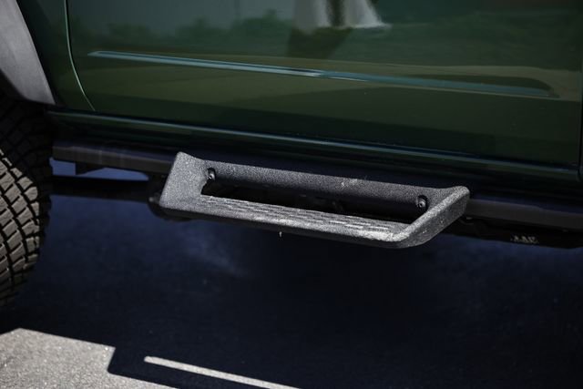 Used 2023 Ford Bronco Badlands image 14