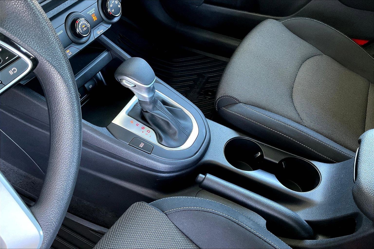 Used 2024 Kia Forte LX image 17