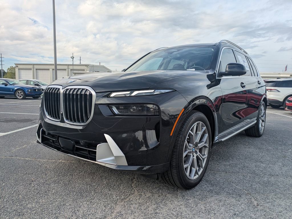 Used 2023 BMW X7 xDrive40i w/ Premium Package AWD/4WD image 7