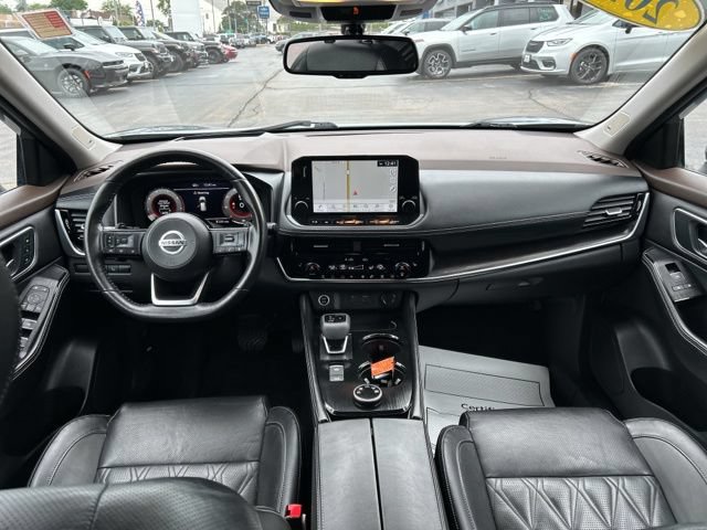 Used 2021 Nissan Rogue Platinum AWD/4WD image 24