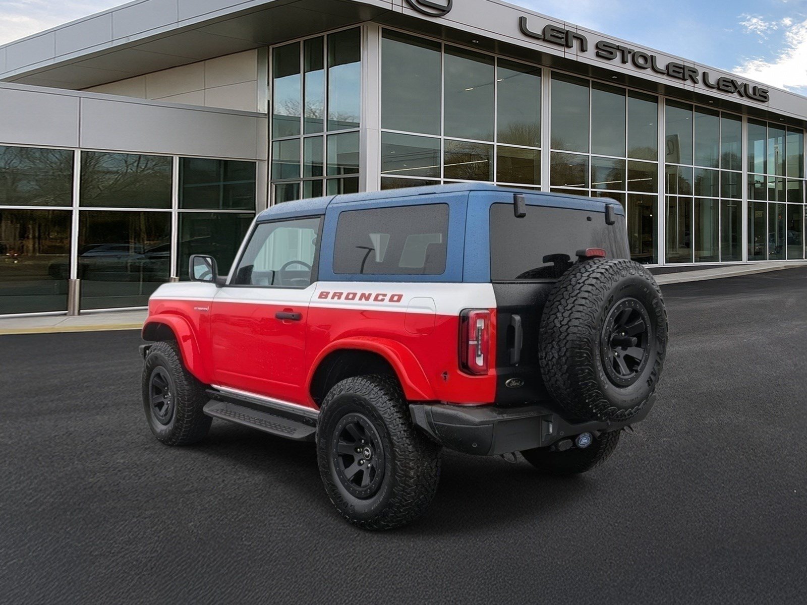 Used 2025 Ford Bronco Stroppe Edition AWD/4WD image 5