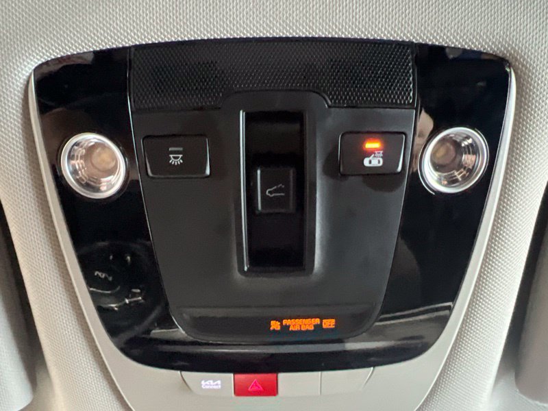 Certified 2025 Kia Sorento S w/ Panoramic Sunroof Package AWD/4WD image 27