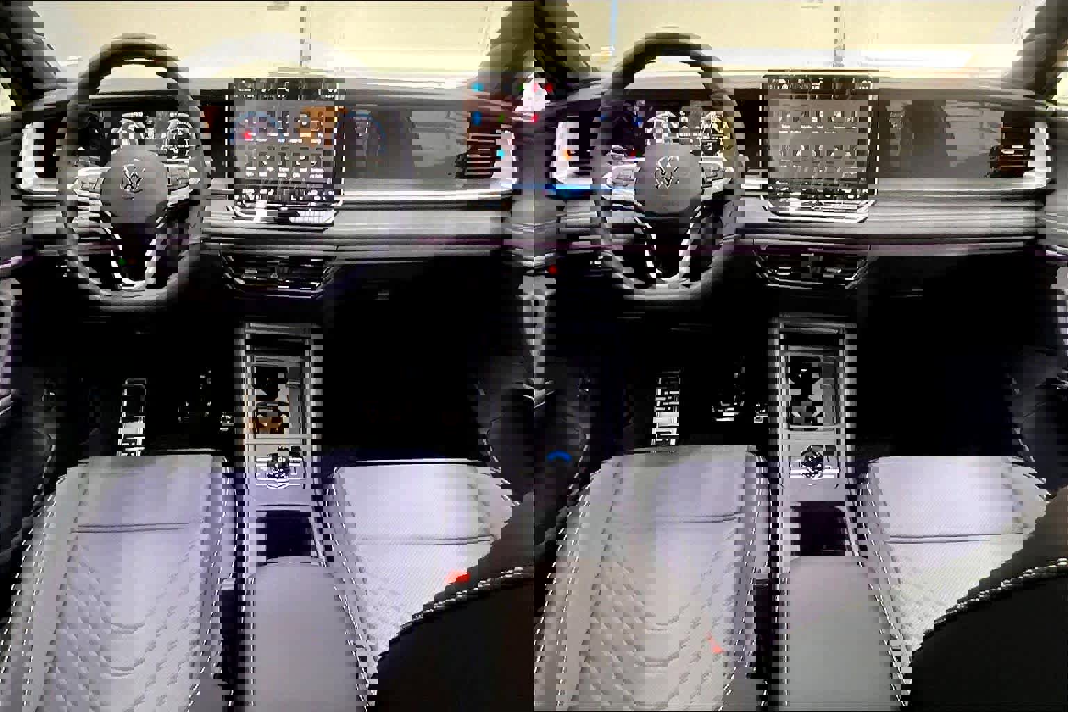 New 2026 Volkswagen Tiguan SE R-Line image 7