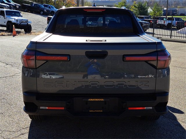 Used 2022 Hyundai Santa Cruz SEL Premium image 4