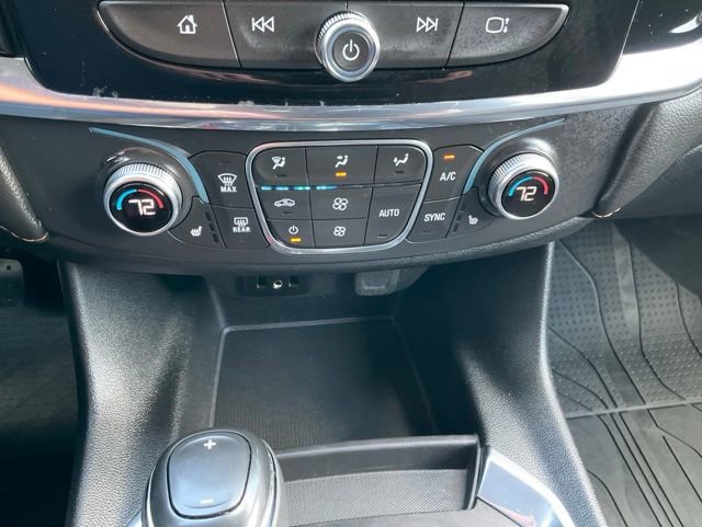 Used 2019 Chevrolet Traverse LT w/ LPO, Floor Liner Package AWD/4WD image 14