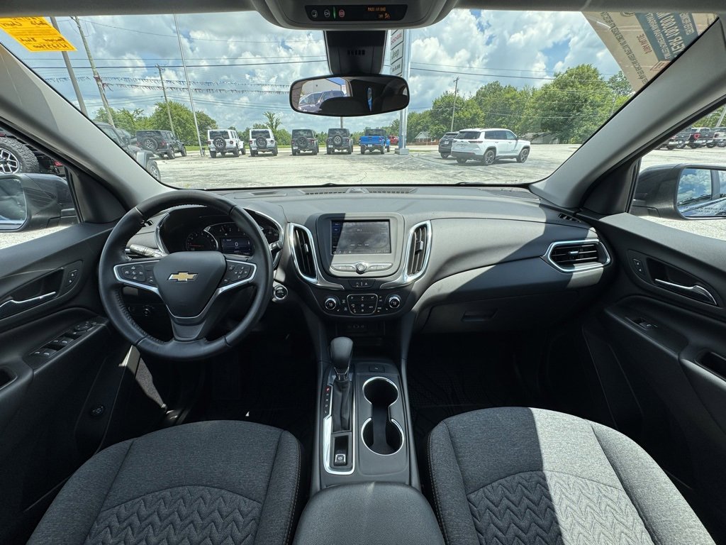 Used 2022 Chevrolet Equinox LT image 17