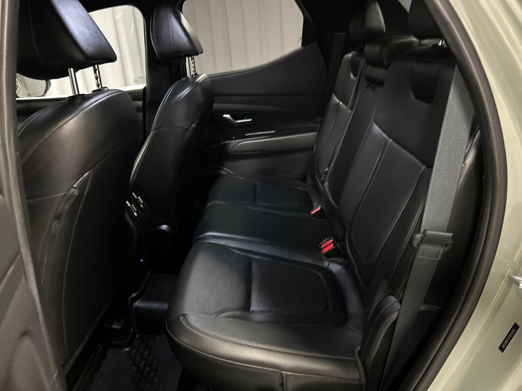 Used 2025 Hyundai Santa Cruz SEL FWD image 21