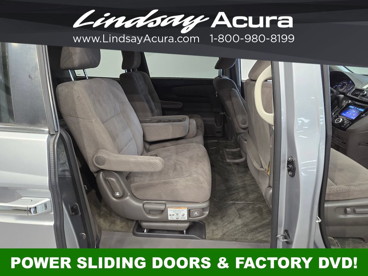 Used 2016 Honda Odyssey SE image 9